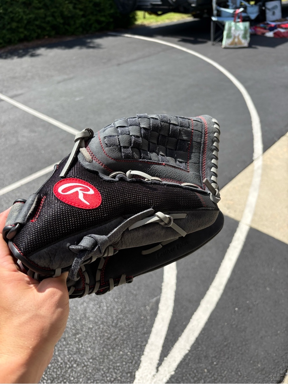 Rawlings 13 in Softball/Baseball Glove
